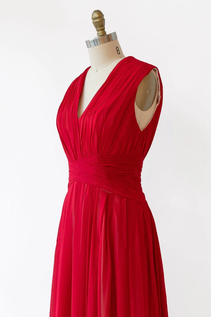Crinkle V Neck Sleeveless Pleated Red Chiffon Long