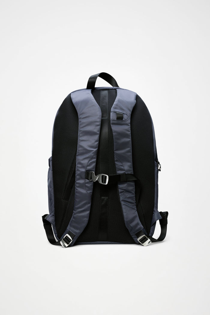 RAINS Delphi Backpack Veil 30L H28.50 x D14 x W47.50 cm Backpack