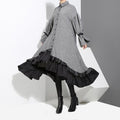 Dress temperament women's long sleeve ruffled shirt dress.