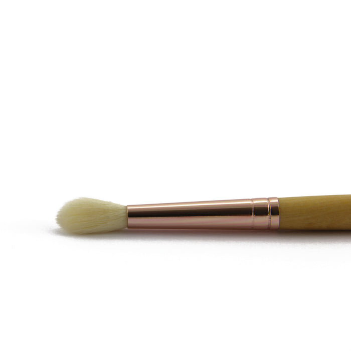 EYE BLENDER BRUSH 03