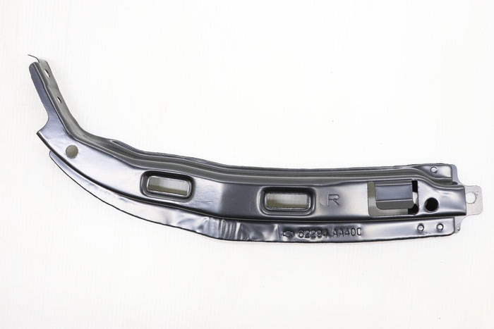 NISSAN Front Bumper Lower Retainer RH - Skyline BNR34 #663101682 NISSAN