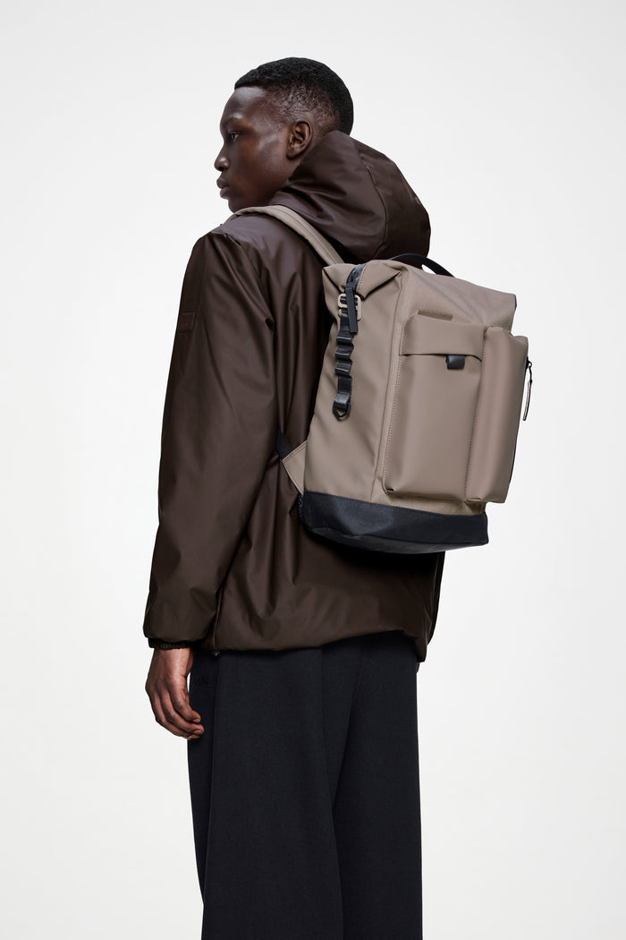 RAINS Otaru Backpack Cinder 18.50L H42 x D14 x W30 cm Backpack