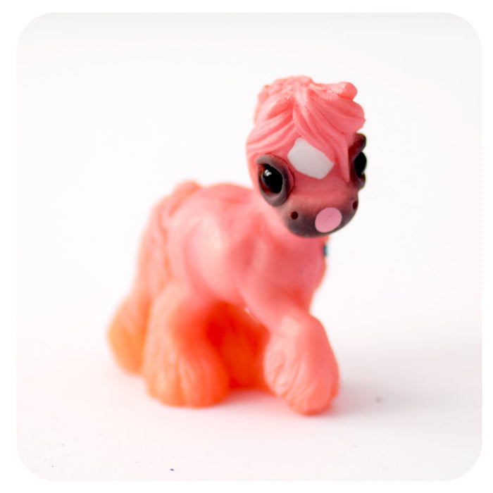 Peach Lily GumiPoni