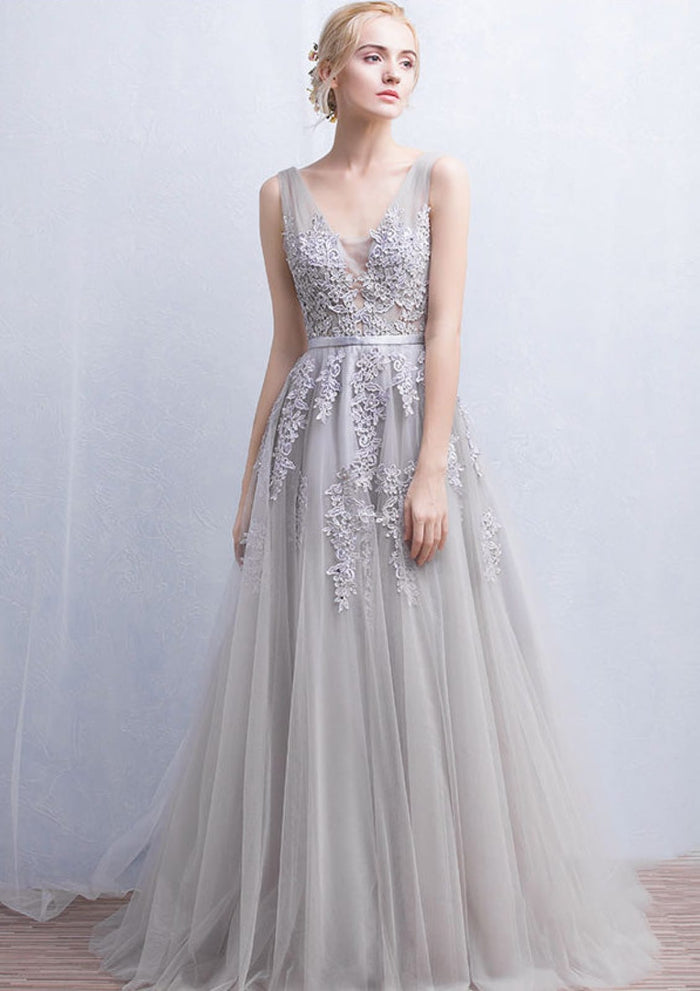 Tulle Sweep Train A-Line/Princess Sleeveless V-Neck Evening