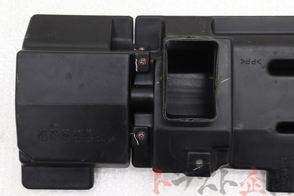 [USED] MAZDA Air Cleaner Duct - FD3S #80223321