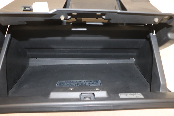 [USED] NISSAN Glove Box – Skyline ER34 25GT Turbo (Late Model) 4-Door #1100333207