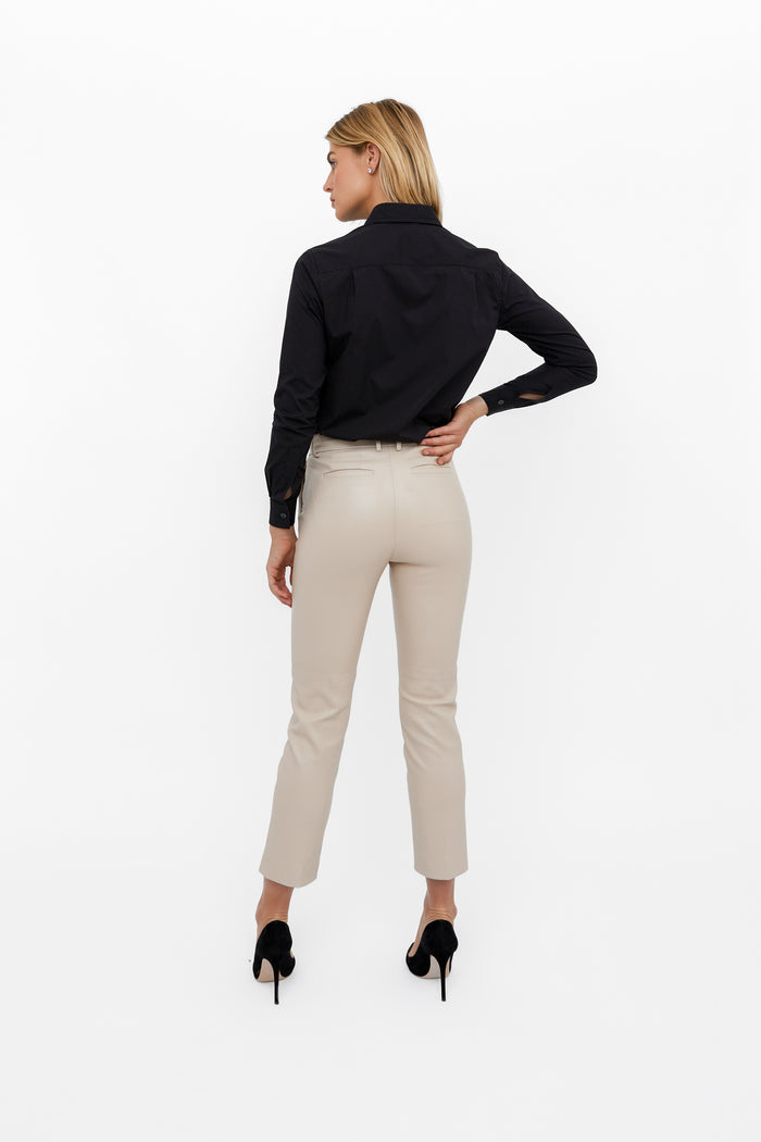 WEEKEND: BLACK DIAMOND: FINAL SALE