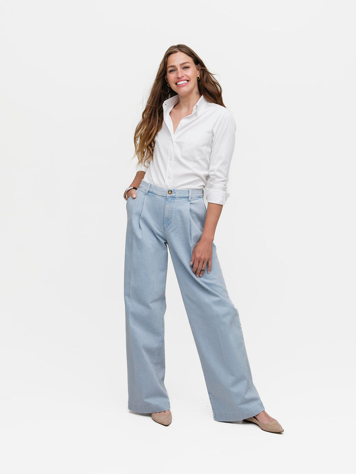 WEEKEND: WHITE LIE: FINAL SALE