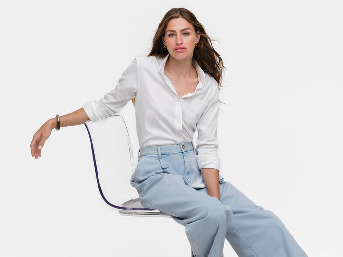 WEEKEND: WHITE LIE: FINAL SALE